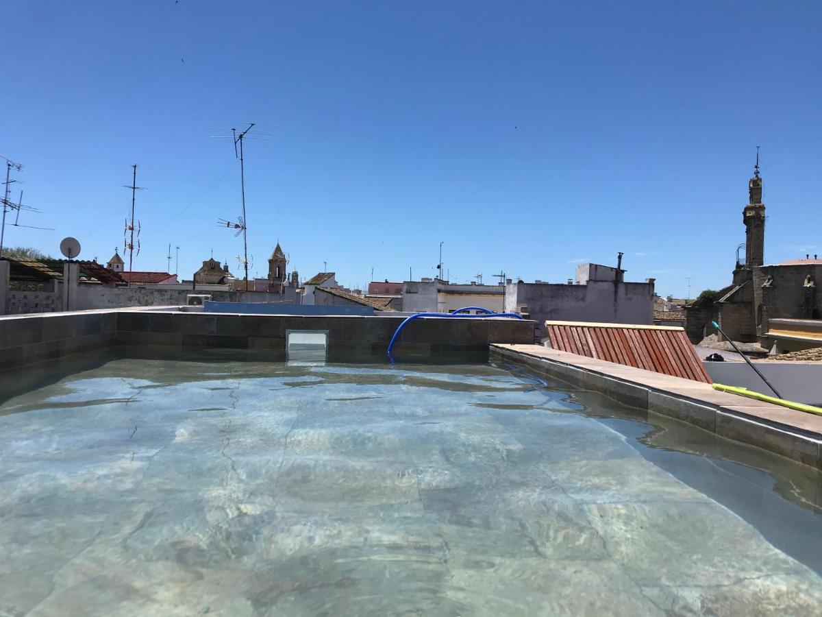 Casa Palacio En Jerez De La Frontera Con Piscina Privada Luaran gambar