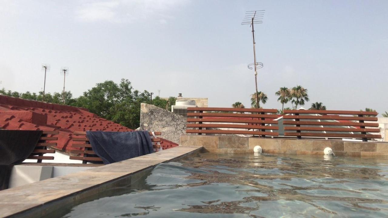 Casa Palacio En Jerez De La Frontera Con Piscina Privada Luaran gambar