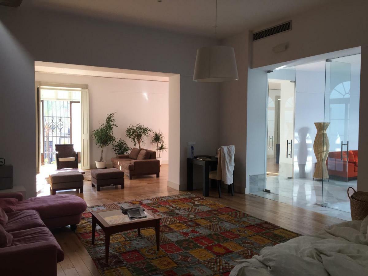 Casa Palacio En Jerez De La Frontera Con Piscina Privada Luaran gambar