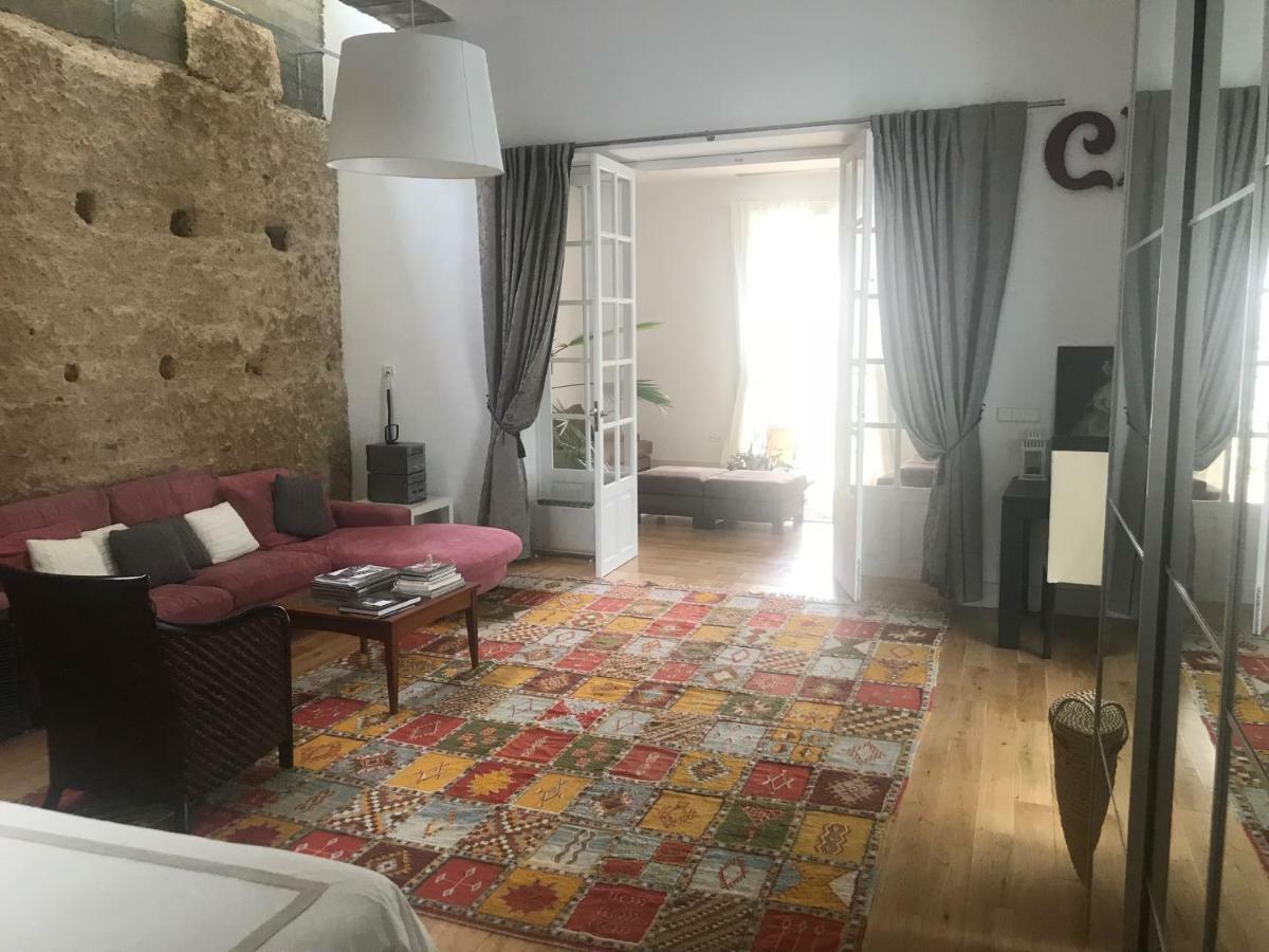 Casa Palacio En Jerez De La Frontera Con Piscina Privada Luaran gambar